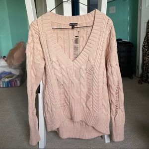 NWOT Express Cropped V-Neck Cable Knit Sweater